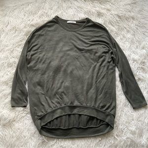 Aritzia‎ Wilfred Free Slouchy Top